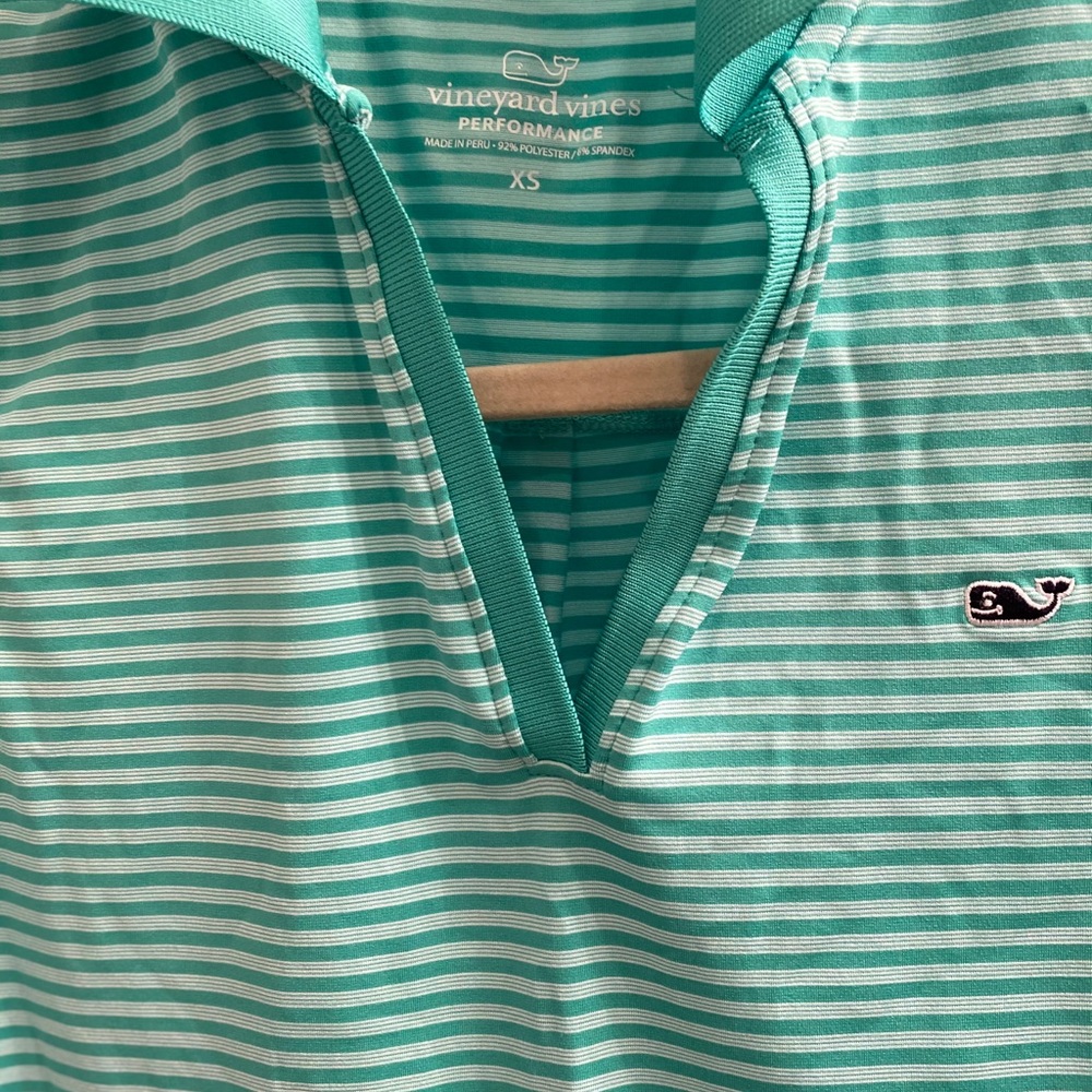 Vineyard Vines Performance Tank